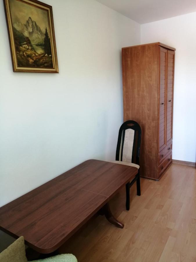 Roza Apartment Zelistrzewo Bagian luar foto